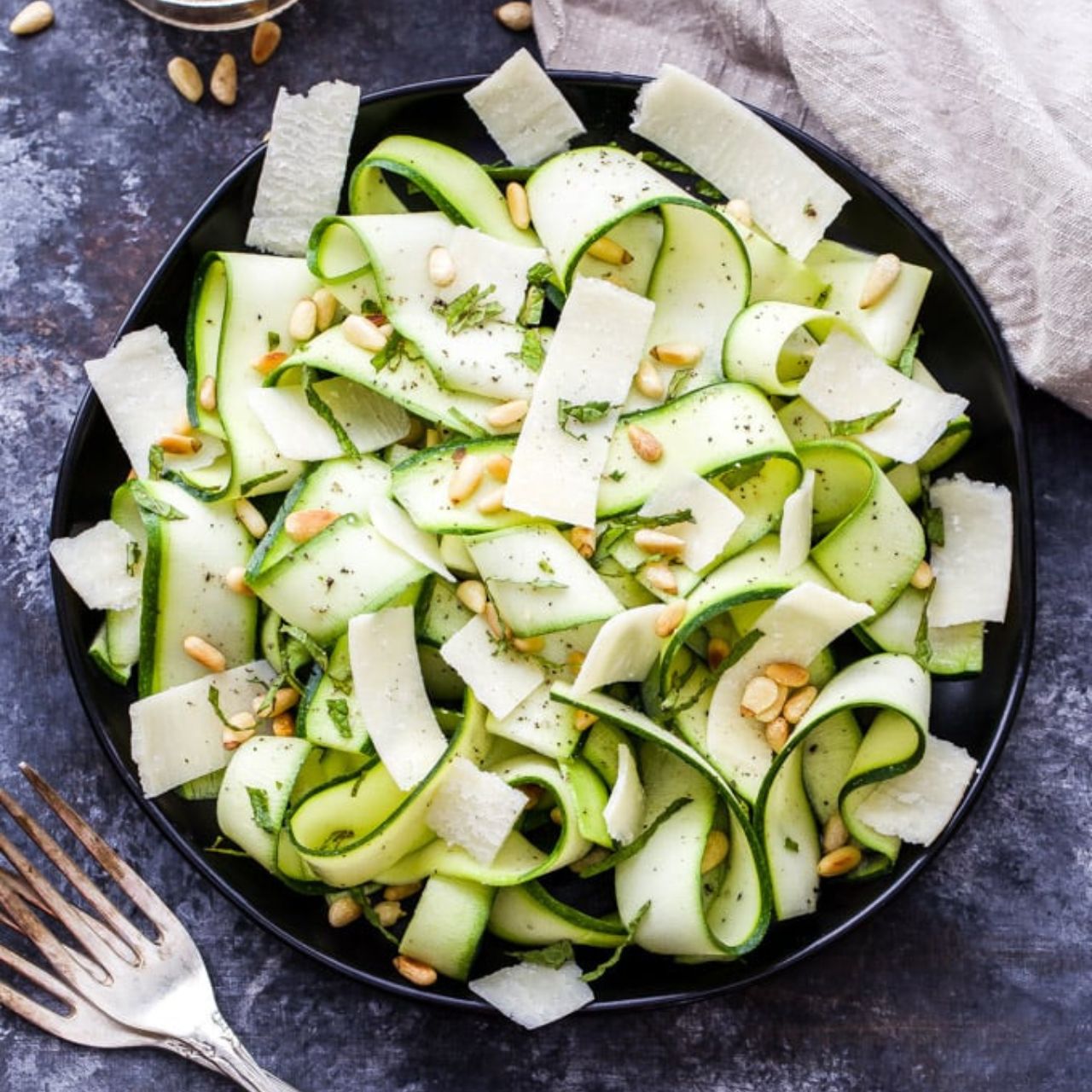 La salade de courgettes crues