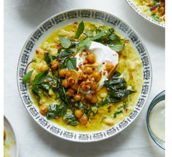 pois chiches aux légumes, aux épices et au lait de coco