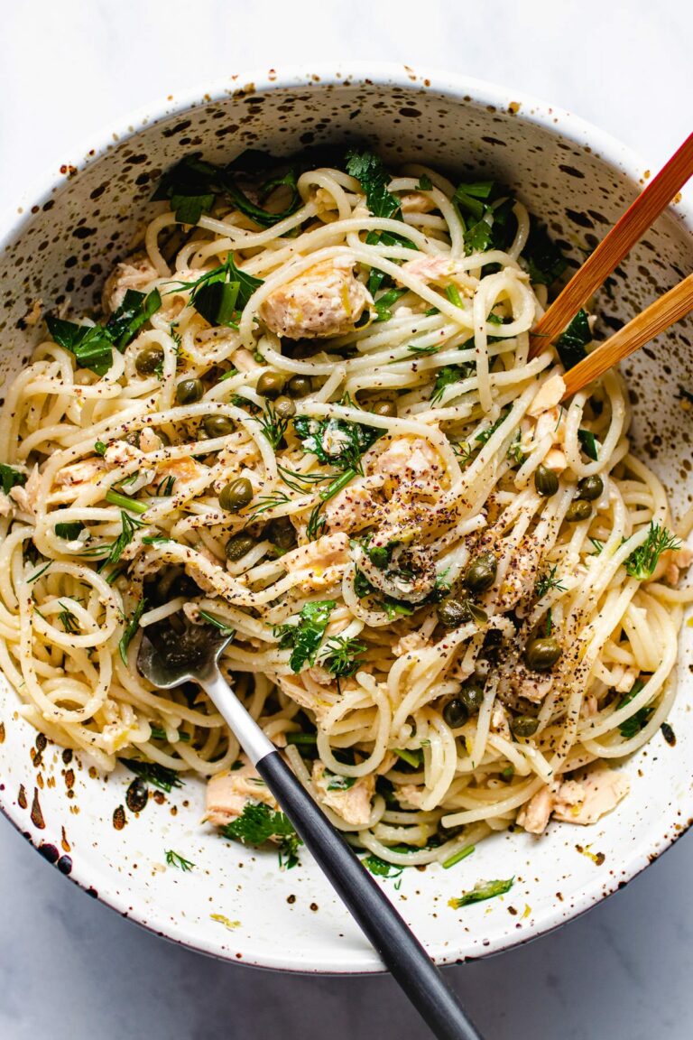 Linguines au bar mariné et aux agrumes