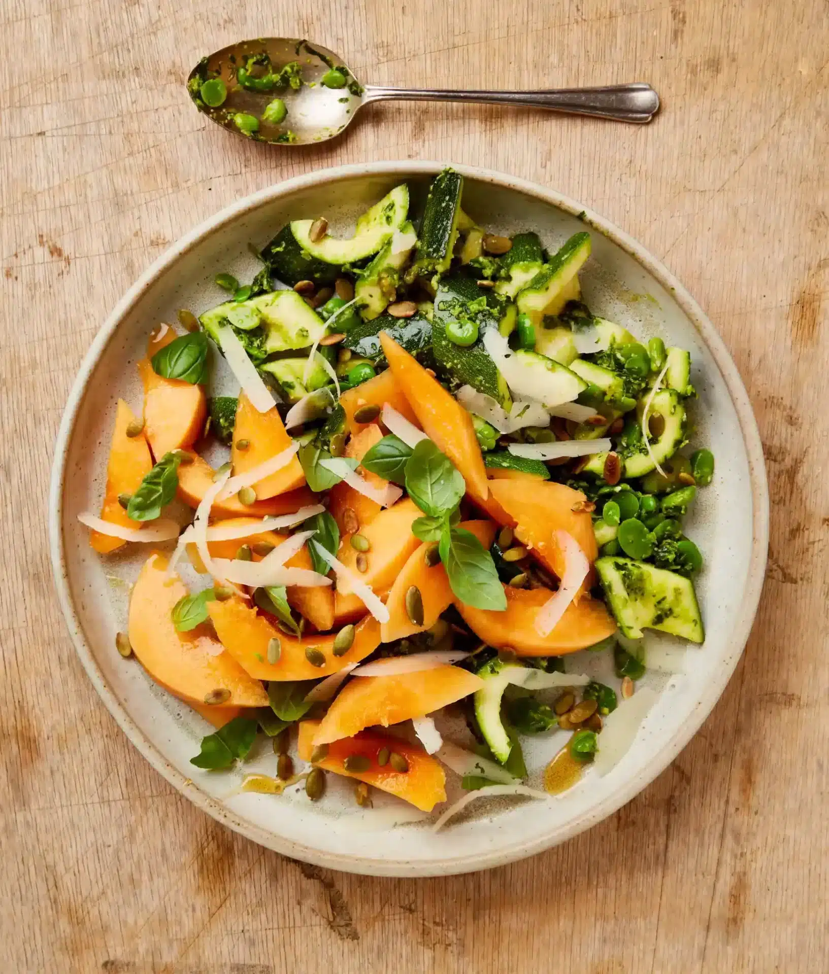 Salade courgette, melon et citron d’Ottolenghi