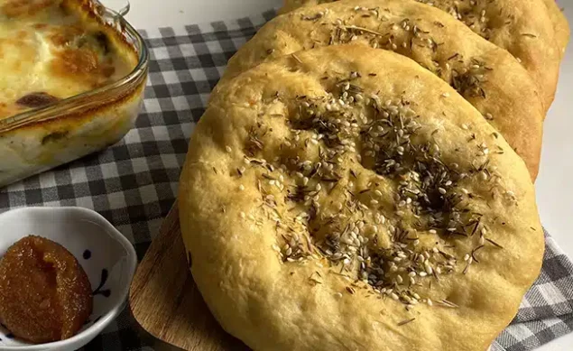 Man'ouché au zaatar Perla Servan Schreiber