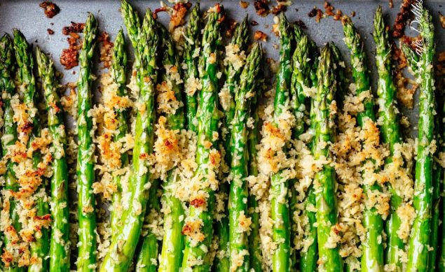 Asperges au parmesan