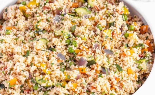 Couscous végétarien aux herbes fraîches