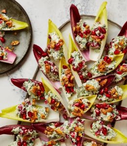 Endives apéro feta, noix et grenade d'ottolenghi