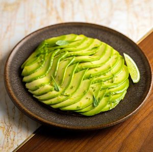Galette de tourteau au curry et avocat de Cyril Lignac
