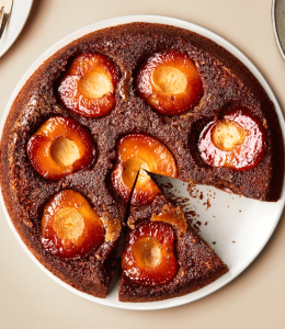 Gâteau renversé pomme et noix