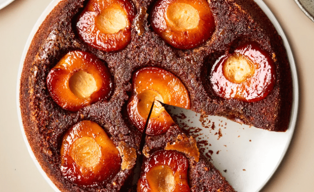 Gâteau renversé pomme et noix