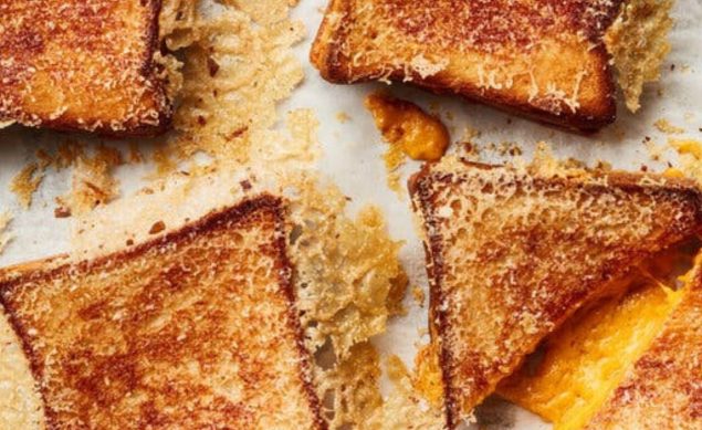 Grilled cheese gruyère AOP