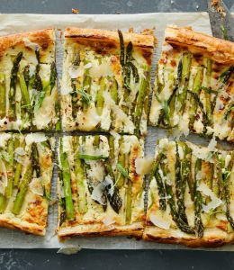 La tarte printanière aux asperges