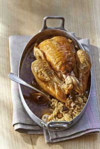 Poulet farci aux coquillettes