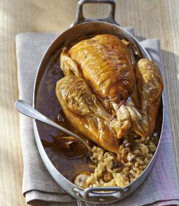 le-poulet-farci-aux-coquillettes