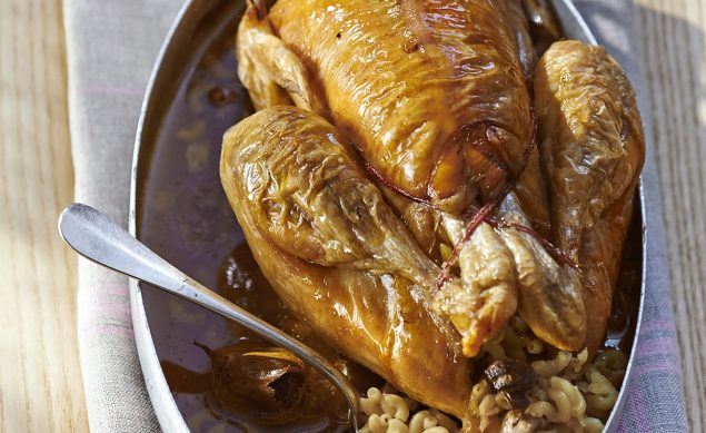 le-poulet-farci-aux-coquillettes