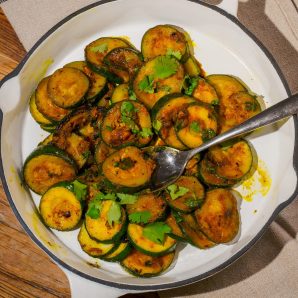 Les courgettes au curcuma by Perla