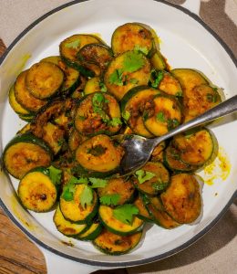 Les courgettes au curcuma by Perla