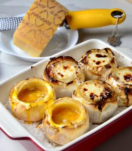 Oignons farcis au fromage