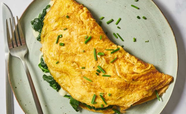 Omelette aux herbes fraîches
