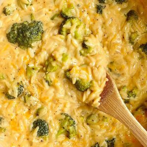 Orzotto brocolis cheddar