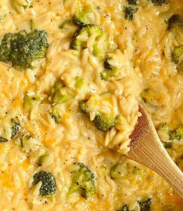 Orzotto brocolis cheddar