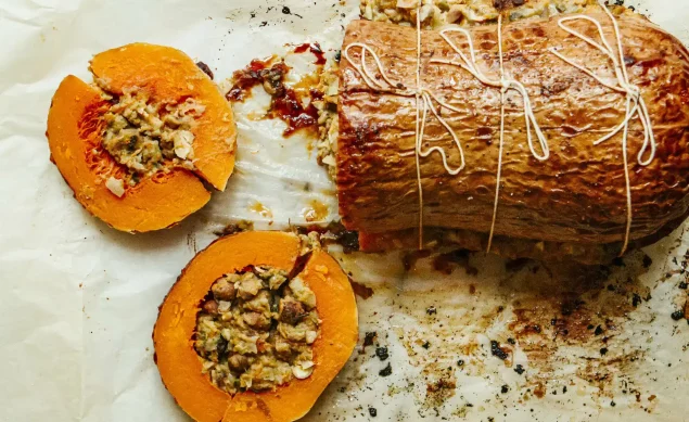 Rôti de butternut farci à la châtaigne