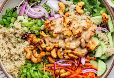 Salade quinoa noix cajou edamames