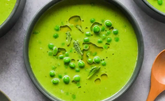 Soupe froide de petits pois