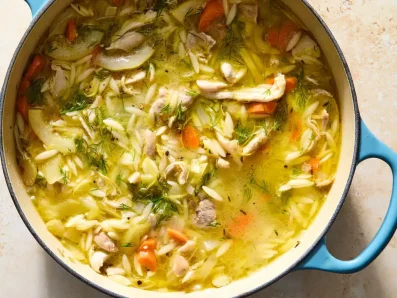 Soupe grecque poulet citron