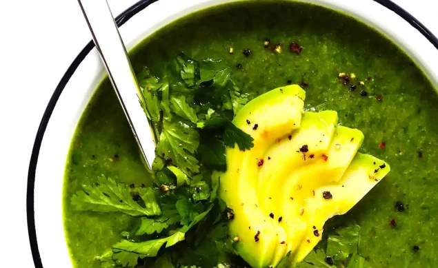 Soupe de légumes green goddess