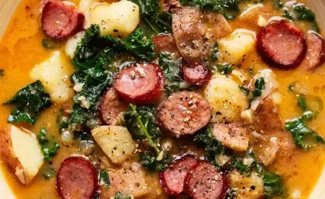 Soupe poireaux chorizos et pommes de terre Juilus Roberts