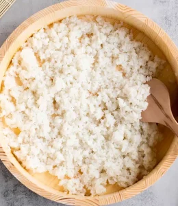 riz à sushi maison comme base