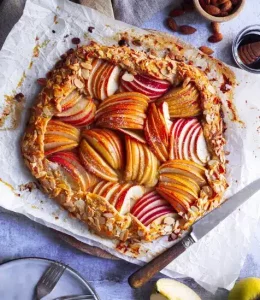 Tarte aux pommes et amandes