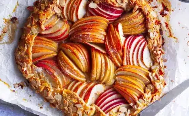 Tarte aux pommes et amandes